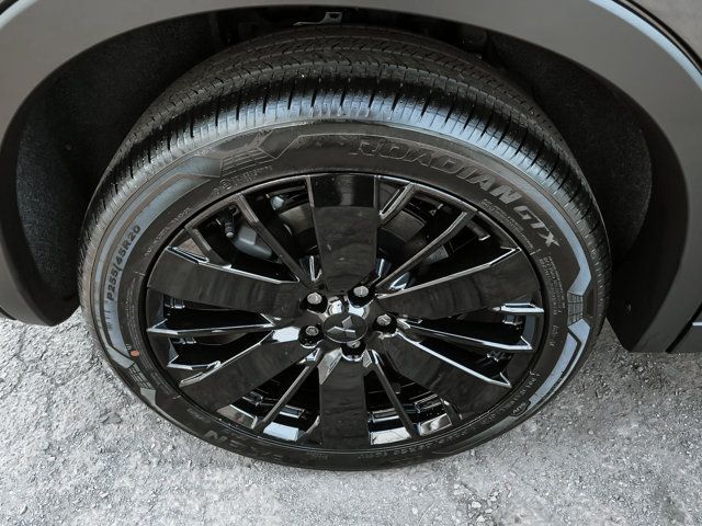 New 2026 Mitsubishi Outlander LE AWD/4WD image 8