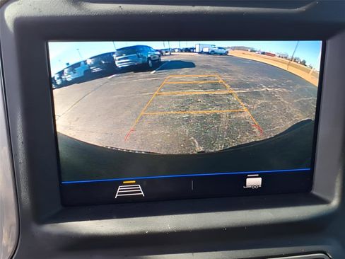 Used 2022 Chevrolet Silverado 1500 Custom image 27