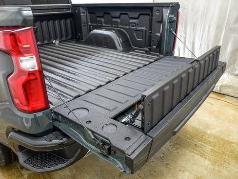 New 2026 Chevrolet Silverado 1500 LT Trail Boss w/ LT Trail Boss Premium Package AWD/4WD image 9