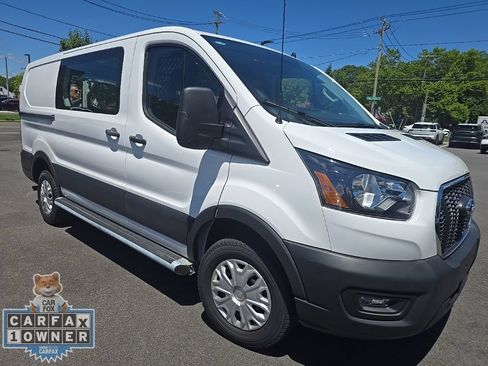 Used 2024 Ford Transit 250 Low Roof w/ Exterior Upgrade Package RWD image 3