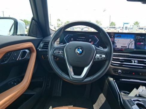 Used 2024 BMW 230i Coupe w/ Convenience Package RWD image 9