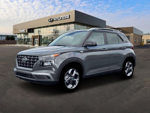 New 2026 Hyundai Venue SEL image 2