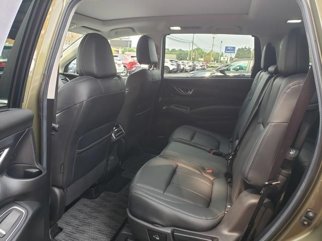 Certified 2024 Subaru Ascent Limited w/ Technology Package AWD/4WD image 11