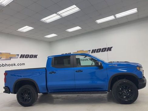 Used 2022 Chevrolet Silverado 1500 ZR2 AWD/4WD image 4