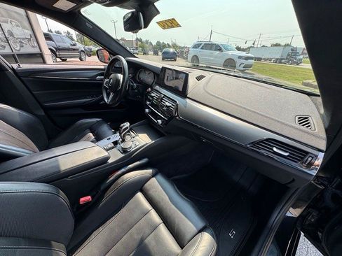 Used 2018 BMW M5 w/ Executive Package AWD/4WD image 12