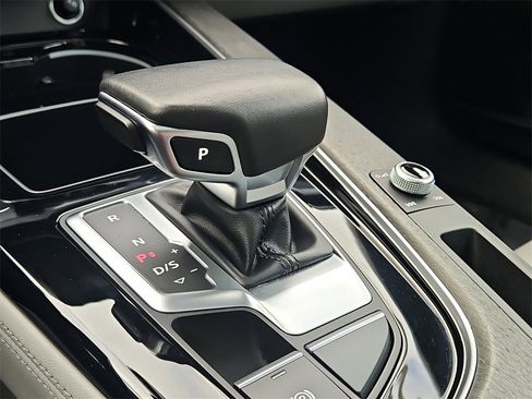 Certified 2025 Audi A5 2.0T Premium Plus w/ Premium Plus image 33