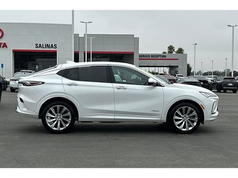 Used 2024 Buick Envista Avenir FWD image 3