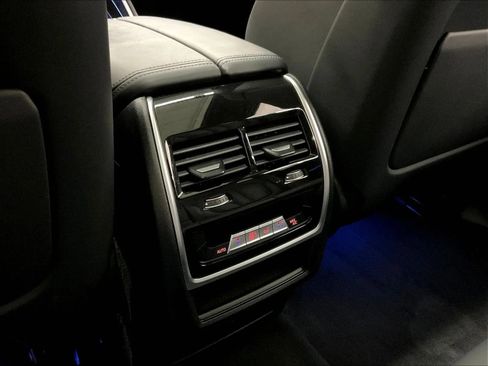 Used 2022 BMW X5 M w/ Competition Package 2 AWD/4WD image 18