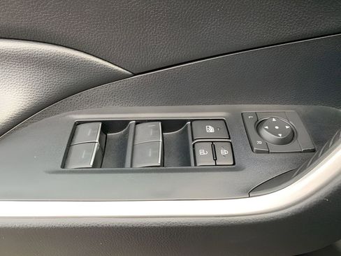 Used 2023 Toyota RAV4 XLE image 11