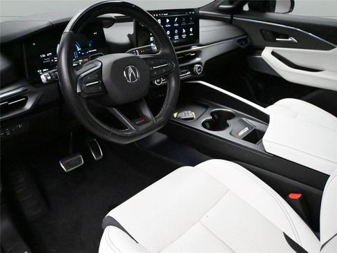 Certified 2024 Acura ZDX Type S image 2