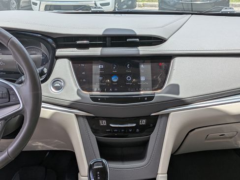 Used 2024 Cadillac XT5 Premium Luxury w/ Technology Package FWD image 20