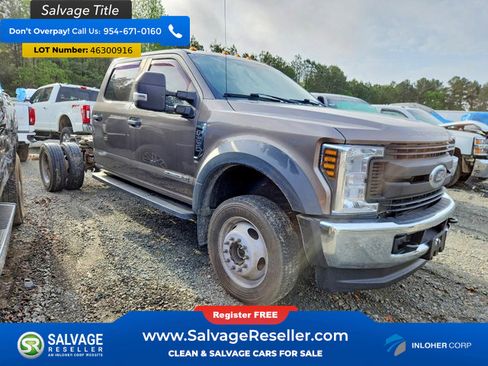 Used 2019 Ford F550 4x4 Crew Cab Super Duty image 5