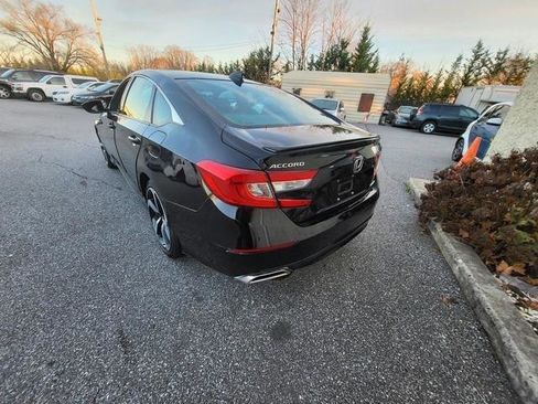 Used 2020 Honda Accord Sport image 5