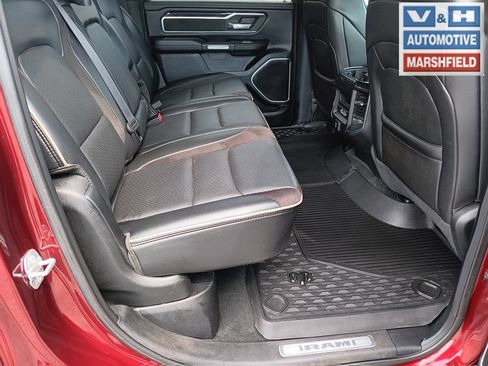 Used 2020 RAM 1500 Laramie w/ Sport Appearance Package AWD/4WD image 32