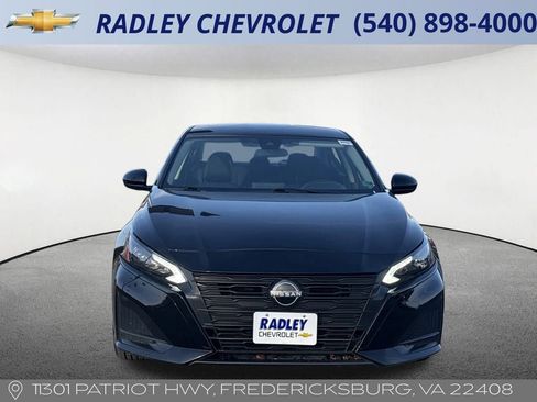 Used 2023 Nissan Altima 2.5 SV image 8