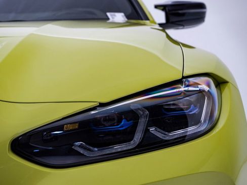 Used 2021 BMW M4 Coupe w/ Executive Package RWD image 7