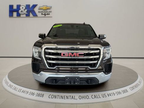 Used 2019 GMC Sierra 1500 SLE w/ Preferred Package AWD/4WD image 2