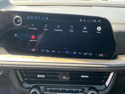 Used 2025 Chevrolet Suburban High Country w/ Sun And Tow Package image 26