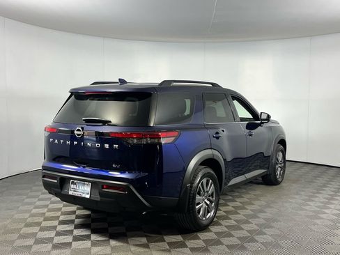 Used 2024 Nissan Pathfinder SV w/ Lighting Package (N92) image 8
