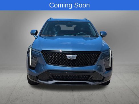 Used 2024 Cadillac XT4 Sport w/ Cold Weather Package AWD/4WD image 9