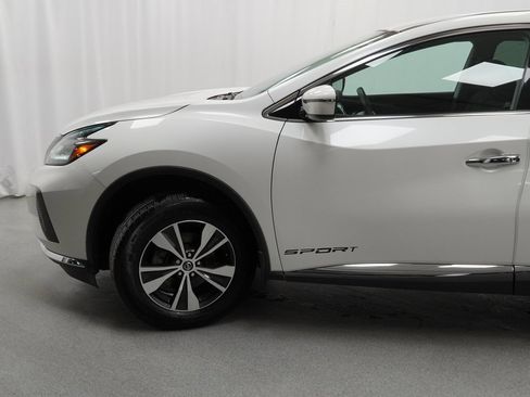 Used 2020 Nissan Murano S image 16