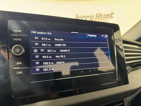 Used 2025 Volkswagen Jetta Sport FWD image 15