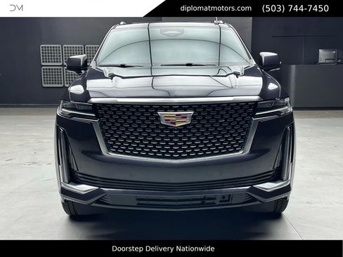 Used 2022 Cadillac Escalade ESV Premium Luxury w/ LPO, Floor Liner Package image 11