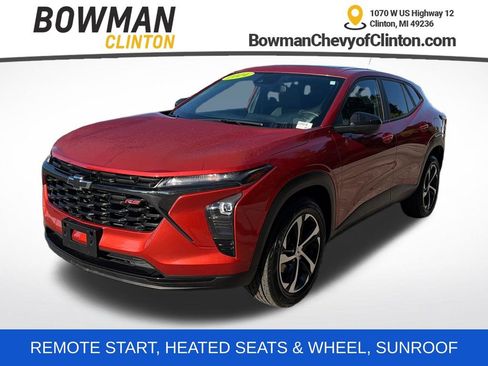 Used 2024 Chevrolet Trax RS w/ Sunroof Package FWD image 1