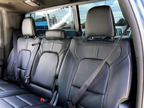 Used 2022 RAM 1500 Limited AWD/4WD image 26
