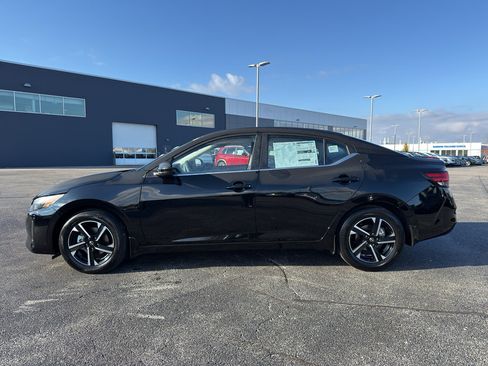 New 2025 Nissan Sentra SV image 6