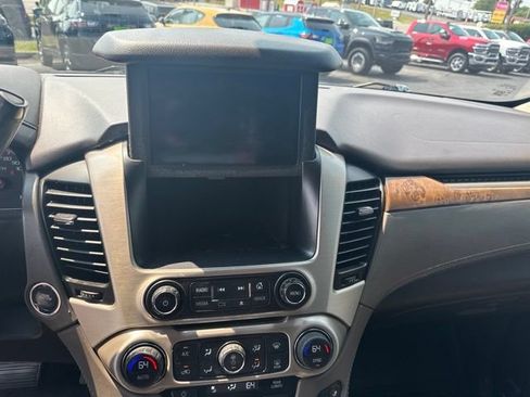 Used 2015 GMC Yukon XL Denali w/ Touring Package AWD/4WD image 16