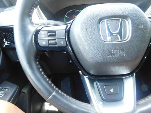 Used 2025 Honda CR-V Sport Touring image 31