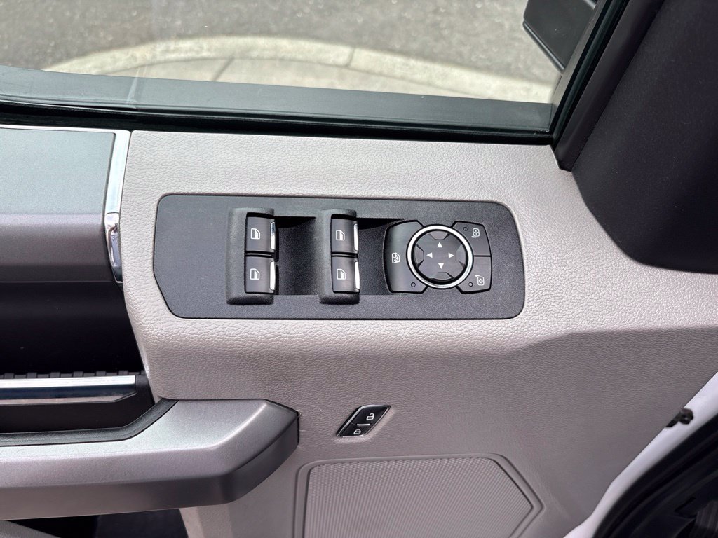 Used 2020 Ford F150 XLT w/ Equipment Group 302A Luxury AWD/4WD image 14