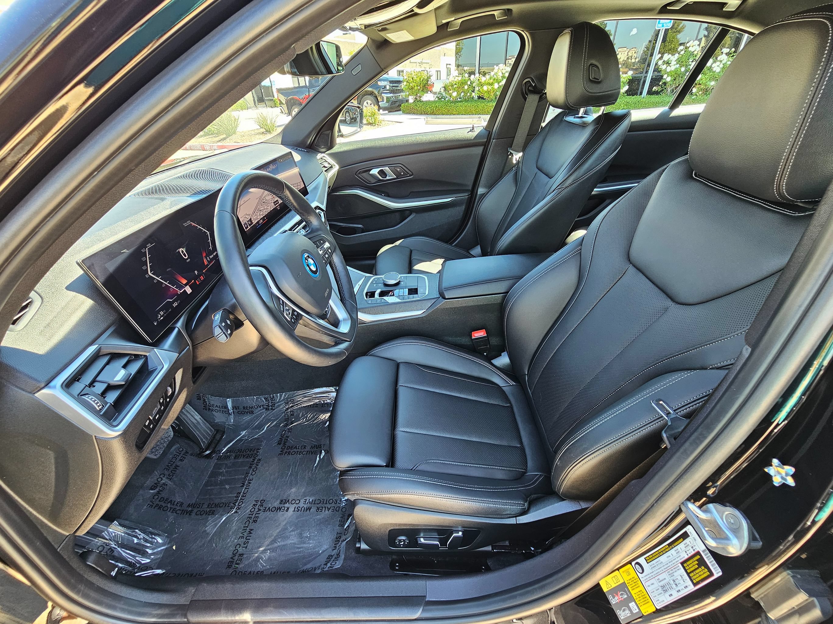 Used 2024 BMW 330e xDrive AWD/4WD image 18