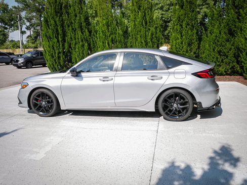 Used 2022 Honda Civic Sport image 7