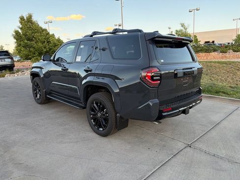 Used 2026 Toyota 4Runner Platinum AWD/4WD image 2