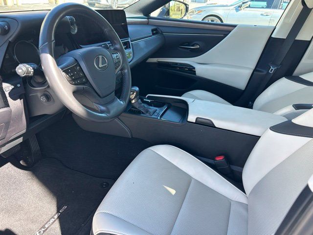 Used 2023 Lexus ES 300h w/ Premium Package FWD image 7