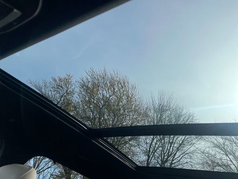 New 2025 Jeep Grand Cherokee L Limited w/ Luxury Tech Group II image 6