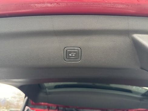 Used 2023 Chevrolet Tahoe High Country w/ Premium Package 2 image 13