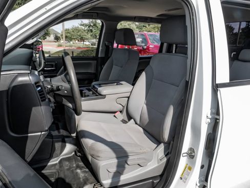 Used 2018 Chevrolet Silverado 1500 W/T w/ Trailering Package AWD/4WD image 28