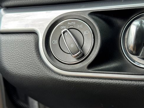 Used 2018 Porsche 718 Cayman GTS image 29