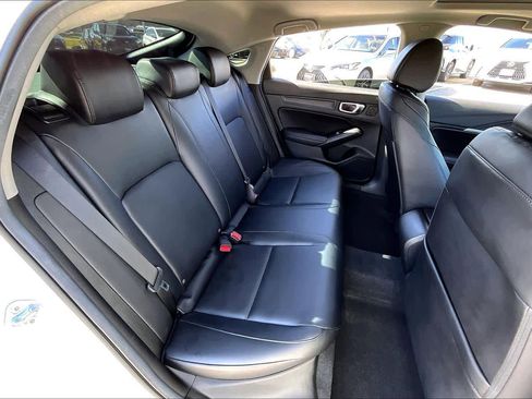 Used 2024 Acura Integra image 16