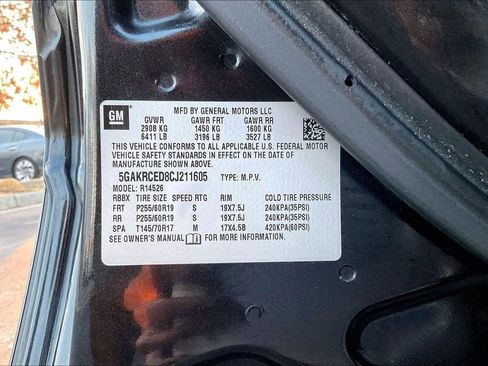 Used 2012 Buick Enclave Leather w/ LPO, Cargo Convenience Pkg image 37