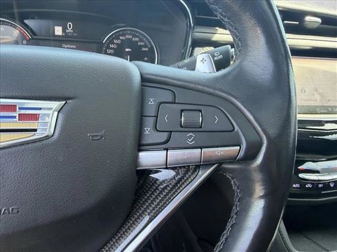 Used 2021 Cadillac XT6 Sport AWD/4WD image 17