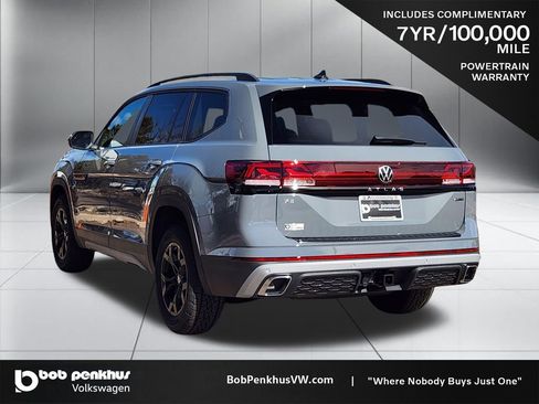 New 2026 Volkswagen Atlas Peak Edition image 26