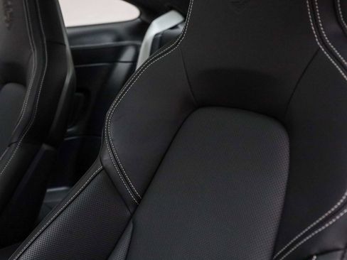 Used 2024 Porsche 911 Carrera S image 19