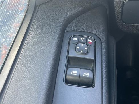 Used 2023 Mercedes-Benz Sprinter 2500 image 23