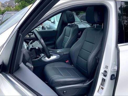 Certified 2023 Mercedes-Benz GLS 450 4MATIC image 6