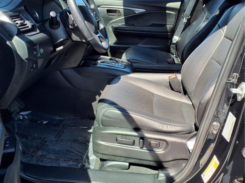 Certified 2023 Honda Passport EX-L image 16