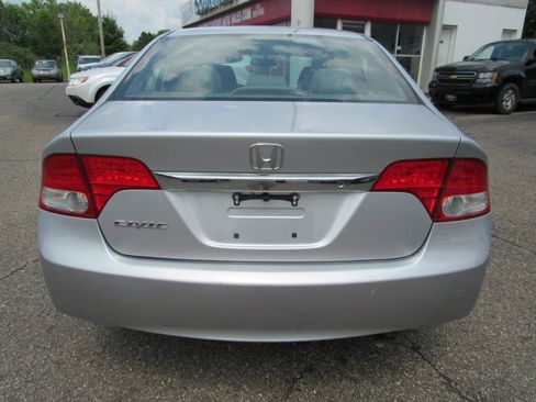 Used 2011 Honda Civic LX image 5